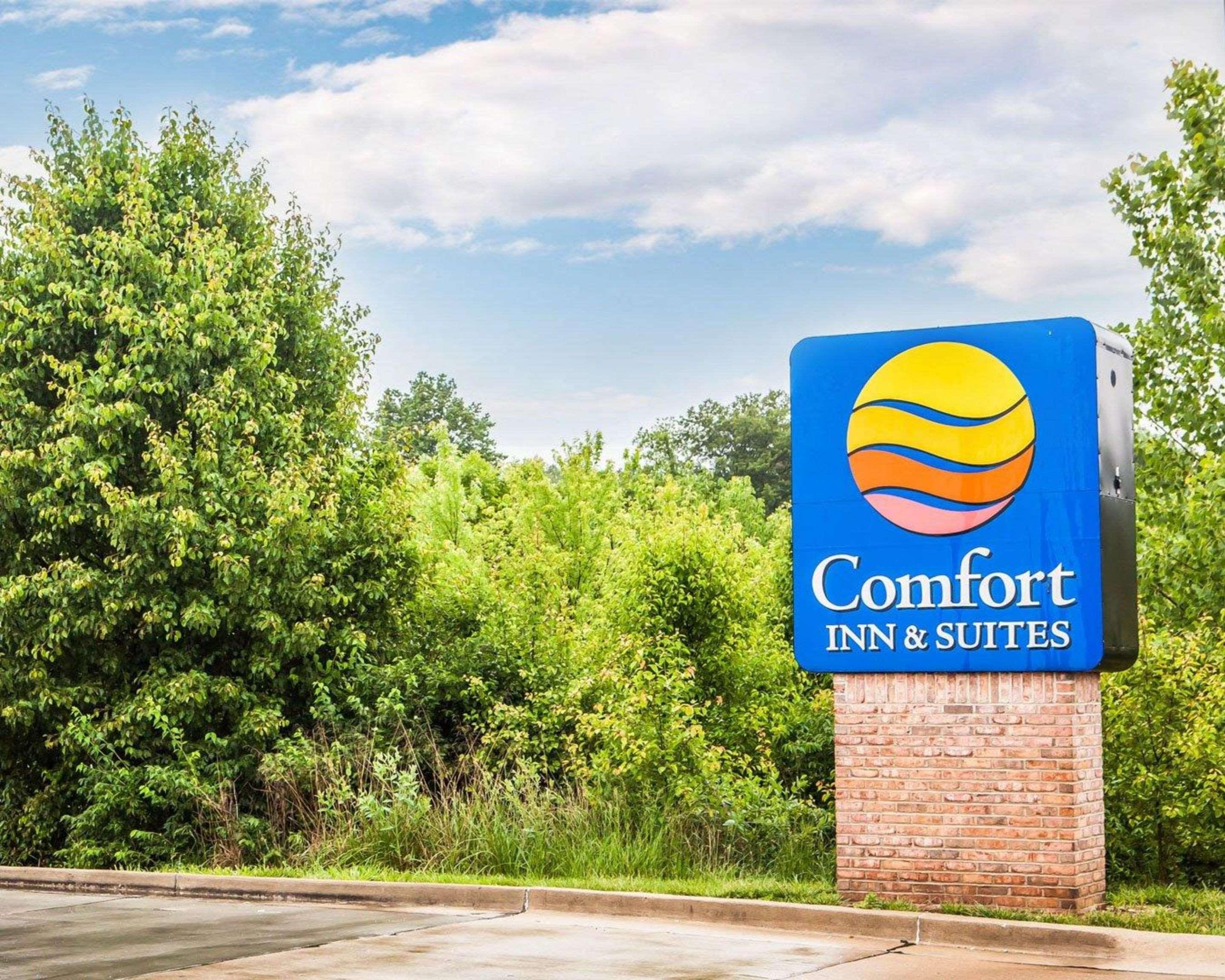 Comfort Inn & Suites St Louis-O'Fallon Exterior photo